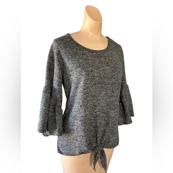 Anthropologie Caution To The Wind Grey Bell Sleeves knotted at Waist Size Small - Picture 2 of 7
